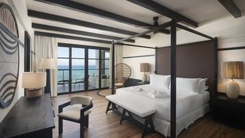 Privilege Master Suite | Ropa de cama de alta calidad, edredón y artículos del minibar gratis