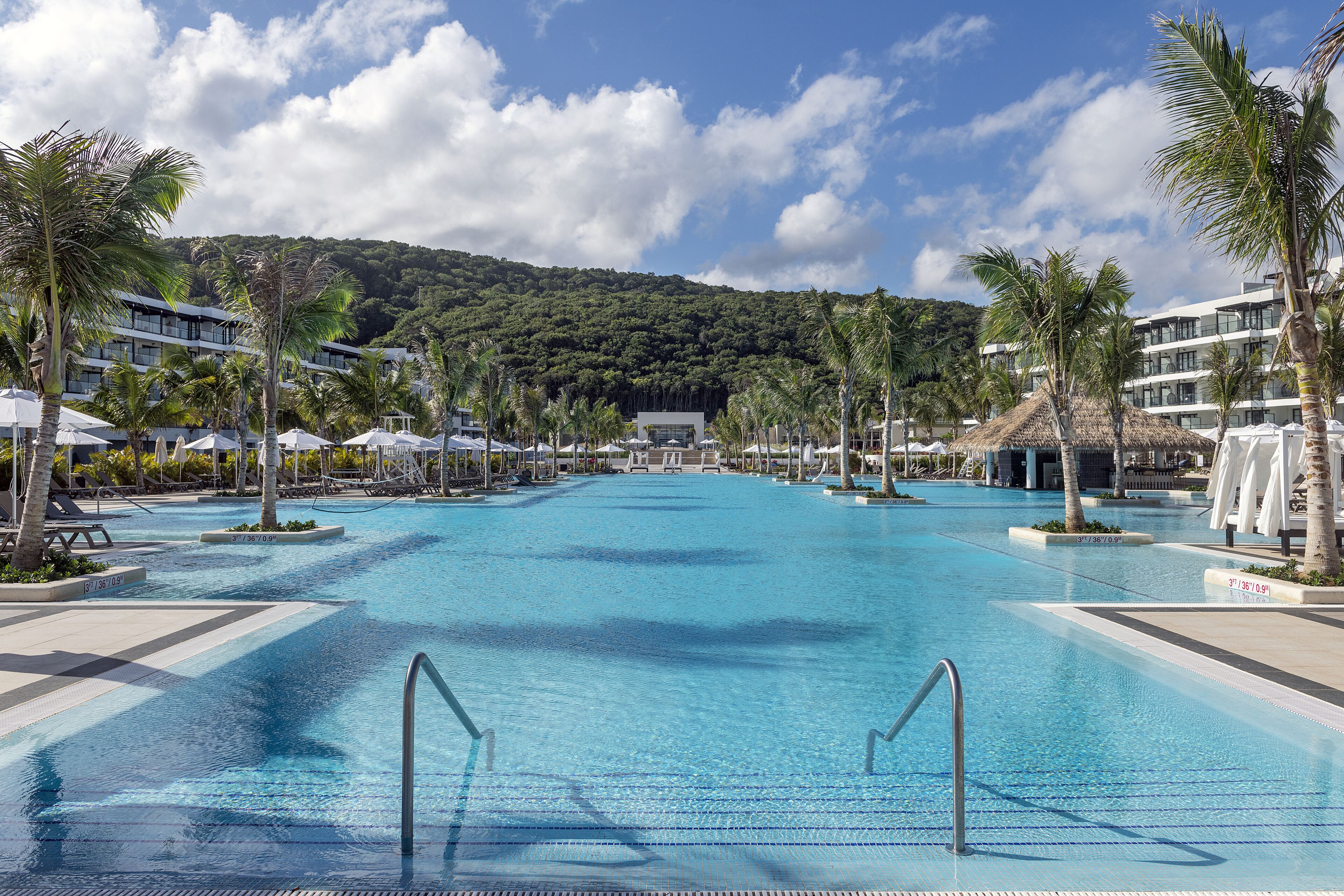 2 outdoor pools, open 7:00 AM to 7:00 PM, cabanas (surcharge)