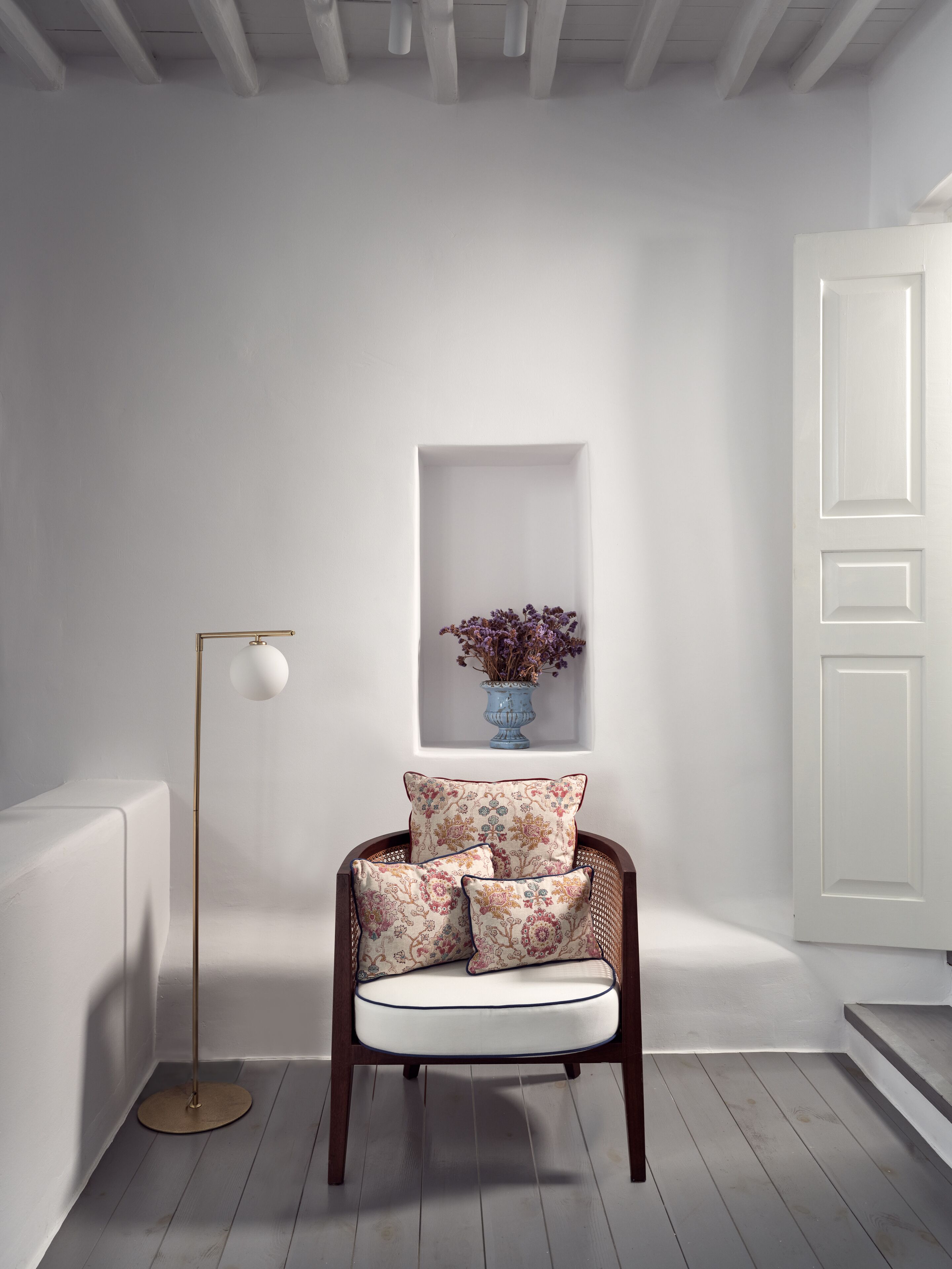 suite, private pool, sea view (belvedere mansion) | living area | lcd tv