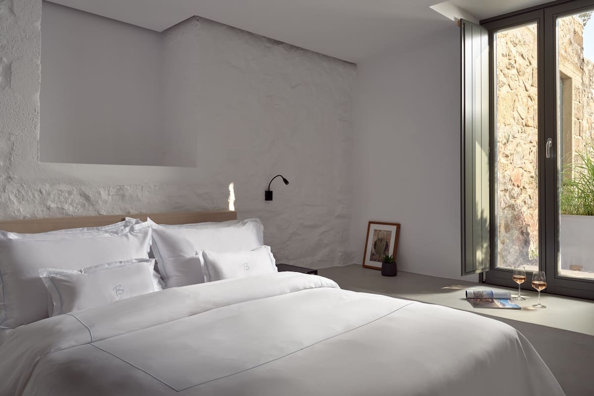 2 chambres, coffres-forts dans les chambres