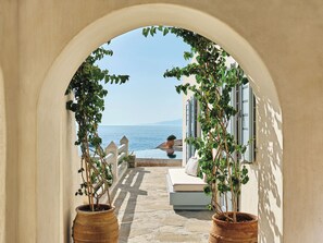 Exterior - Belvedere Hotel - The Leading Hotels of the World  (Mykonos)