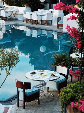 2 restaurants, lunch, dinner served; Japanese cuisine - Belvedere Hotel - The Leading Hotels of the World  (Mykonos)