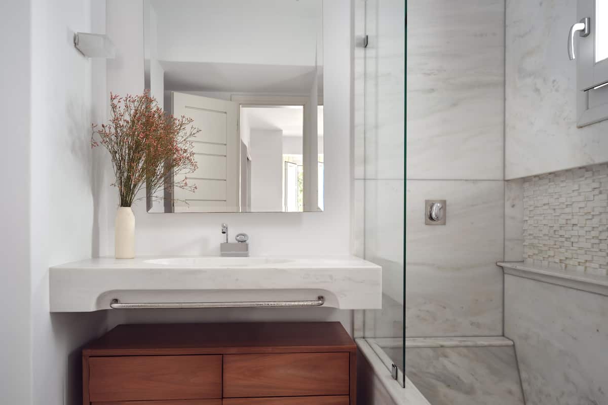 Honeymoon Room, Private Pool | Bathroom | Designer toiletries, hair dryer, bathrobes, slippers