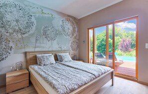Travel crib, free WiFi, bed sheets - Cozy home in Rakov Potok with sauna (Rakov Potok)