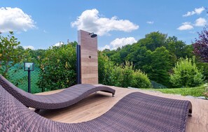 Terrace/patio - Nice home in Rakov Potok with WiFi (Rakov Potok)