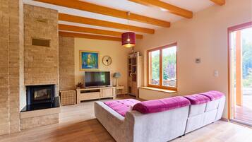 Smart TV, fireplace, foosball, table tennis