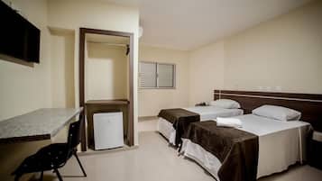 Frigobar, Wi-Fi de cortesia, roupa de cama