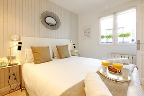 1 makuuhuone, silitysrauta/-lauta, ilmainen Wi-Fi, vuodevaatteet