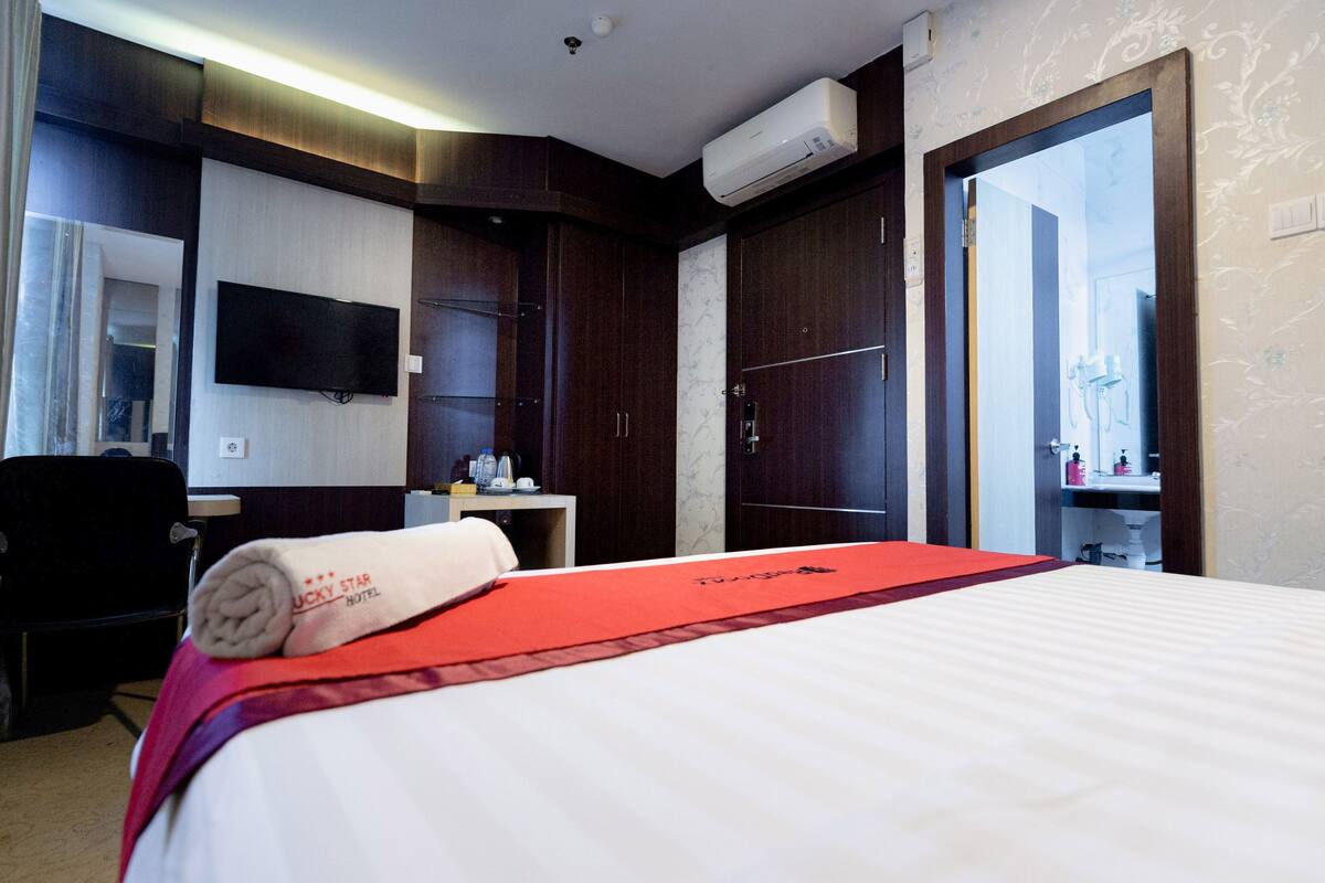 Double Room | Desk, free WiFi