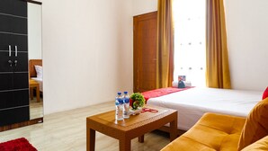 Executive Room - RedDoorz near Cipinang Indah Mall (Jakarta)