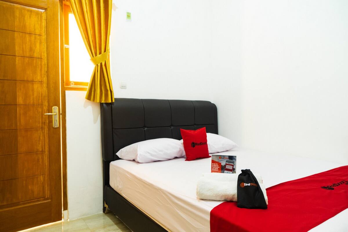 Double Room | Free WiFi