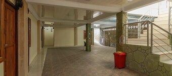 RedDoorz near Tahura Berastagi