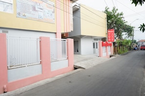 Esterni