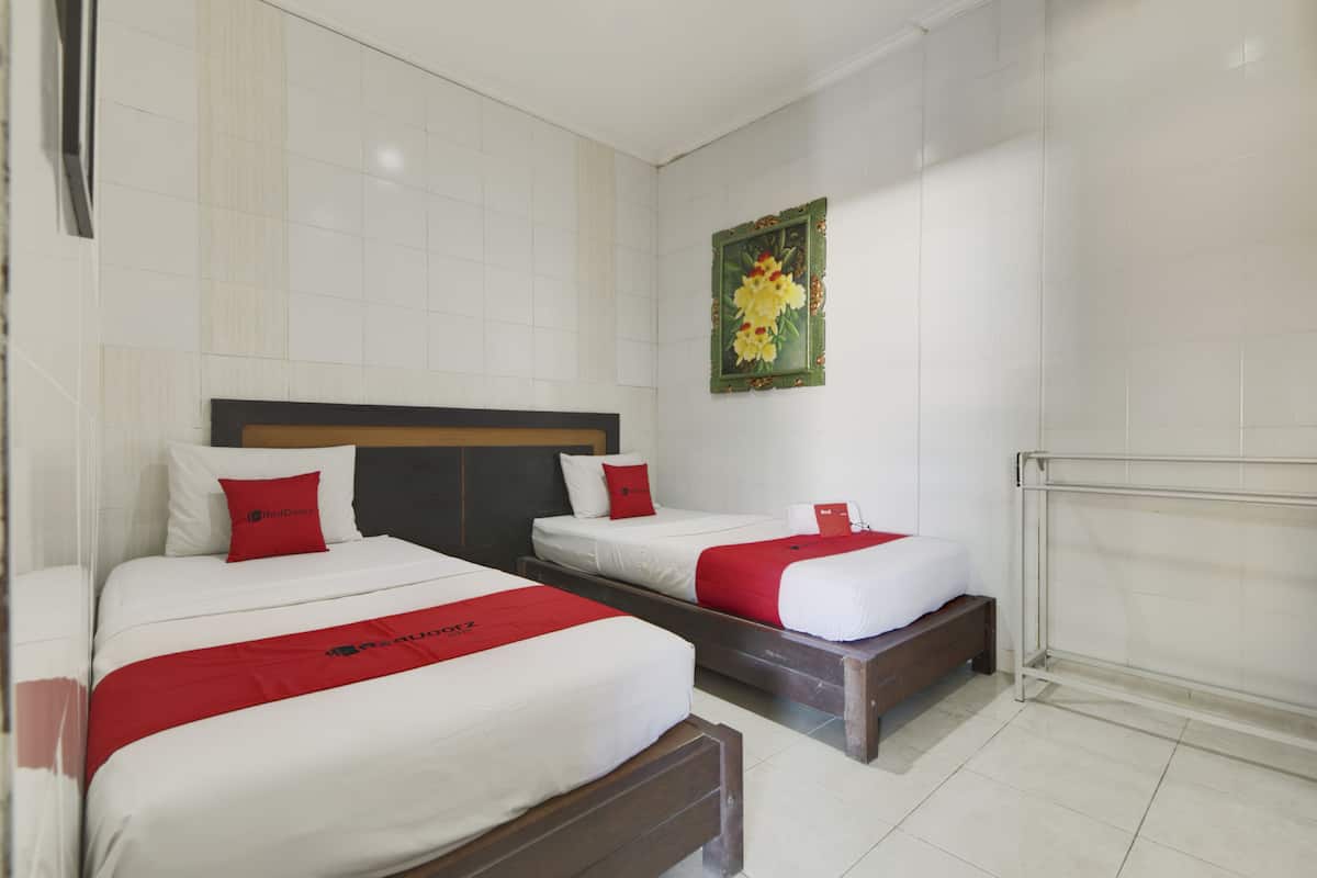 Twin Room | Free WiFi