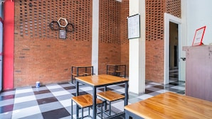 Kawasan tempat duduk lobi