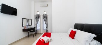 RedDoorz near Makassar Town Square 2