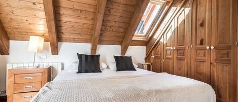 4 dormitoris, wifi gratuïta i roba de llit