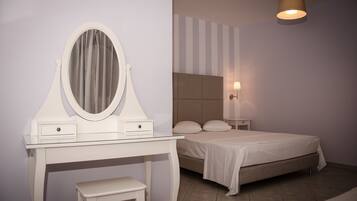 Egyptian cotton sheets, premium bedding, memory foam beds, minibar