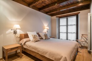 3 bedrooms, iron/ironing board, free WiFi, bed sheets - Carreretes Modern apartment at the foot of the slopes at Cota 1500 of Baqueira Beret (Baqueira)