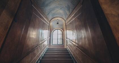 Gregorini Bingham Art Luxury Suites