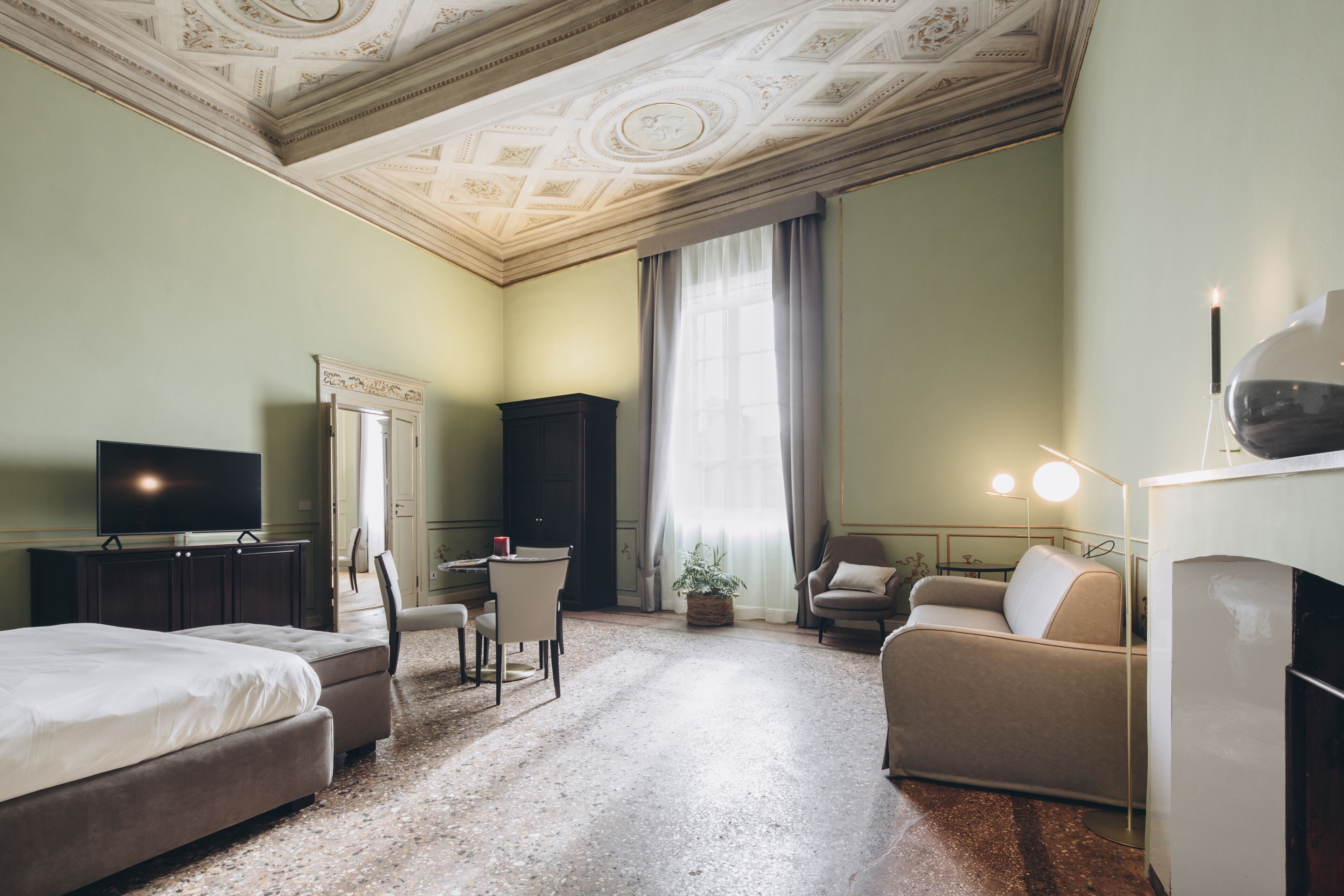 Foto - Gregorini Bingham Art Luxury Suites