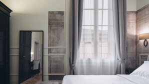 Suite (Sinopia) | 1 dormitorio, ropa de cama hipoalergénica, edredones de plumas