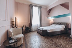 1 غرفة نوم وملاءات للفراش لا تسبب الحساسية وألحفة محشوة بالريش