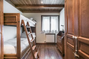3 camere, ferro/asse da stiro, Wi-Fi gratuito, lenzuola