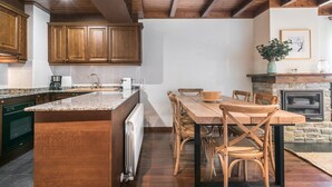 Macchina per tè/caffè, frigorifero, microonde, forno