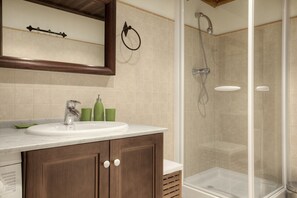 Bathtub, hair dryer, towels