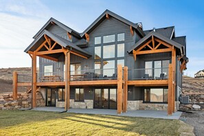 Exterior - Black Timer Lodge (Sleeps 36) by Bear Lake Luxury Rentals (Fish Haven)