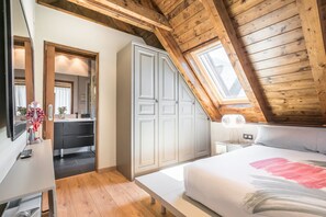 4 chambres, fer et planche à repasser, Wi-Fi gratuit, draps fournis