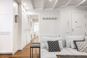 Tv, pejs, dvd-afspiller