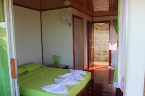 Basic Double Room | Free WiFi, bed sheets