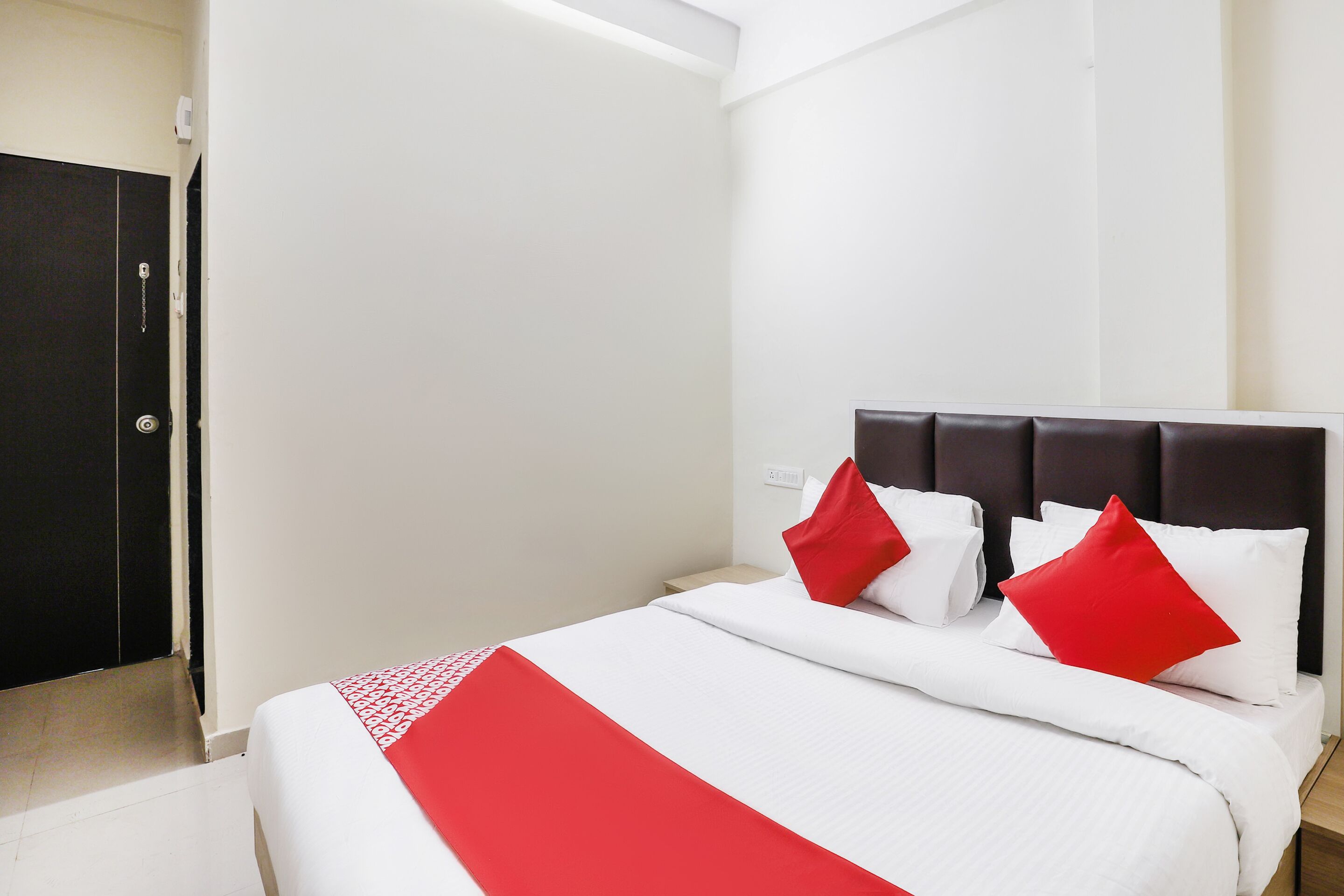Standard Double Room | Free WiFi