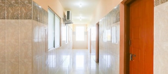 Spot ON 43721 Classic Residency