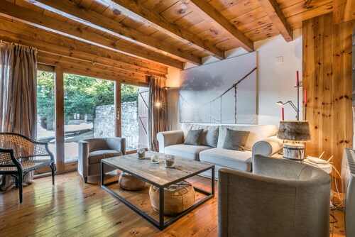 Casa Nautada Belle duplex 4 chambres à coucher 9p à la ville de Salardú