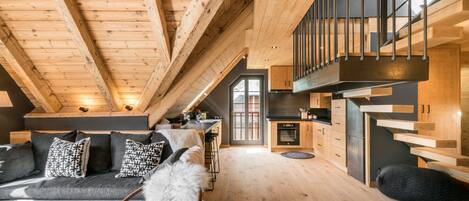 Televisie en een open haard