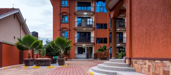 Blue Pearl Apartments