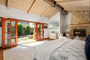 3 makuuhuonetta, silitysrauta/-lauta, ilmainen Wi-Fi, vuodevaatteet