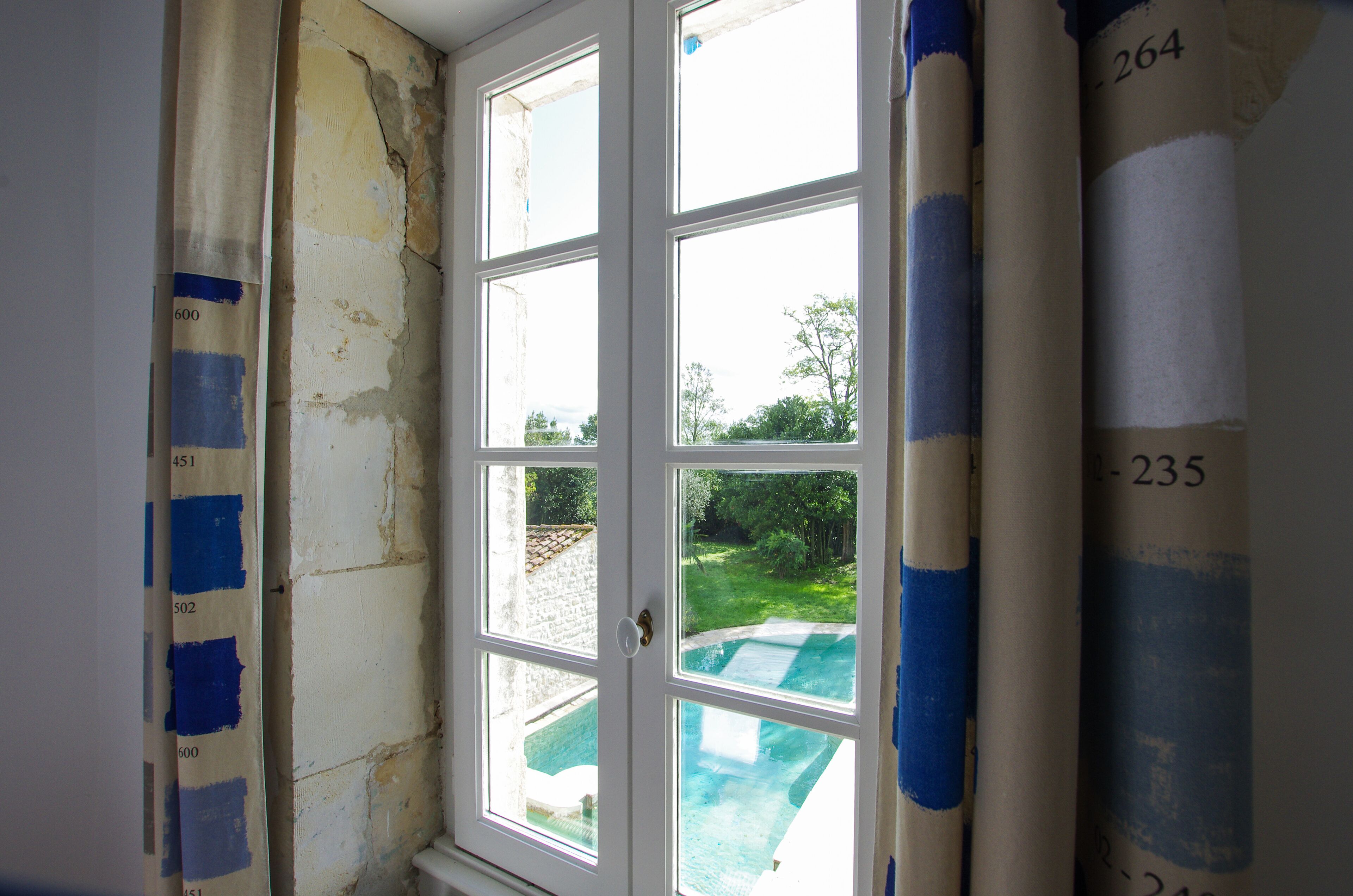 Traditionele kamer, 1 twee- of 2 eenpersoonsbedden (Île de Ré) | Luxe beddengoed, individueel gedecoreerd, individueel gemeubileerd