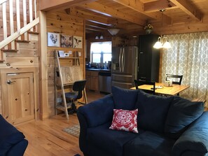 Smart TV, fireplace, books - Summer is in full swing! Come back to the cool mountains! (Nebo)