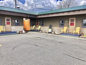 Standard Double Room | View from room - Hilltop Lodge (International Falls)