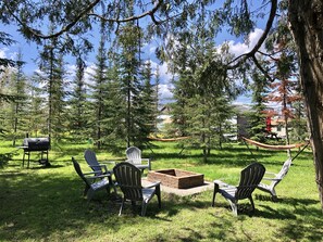 Property grounds - Hilltop Lodge (International Falls)