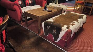 بار (في المنشاة)