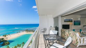 Condo, 1 Bedroom | Property grounds