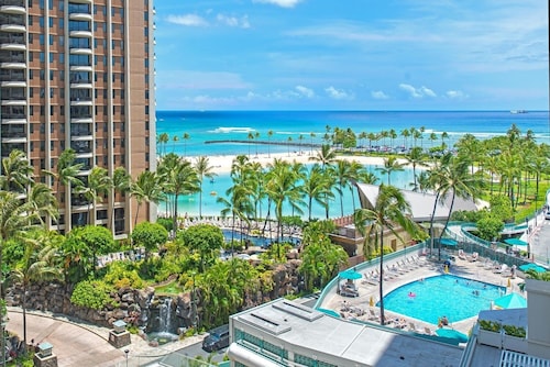Ilikai Tower 1934 Condo with Fully Equipped Kitchen - Great for longer stays! by RedAwning