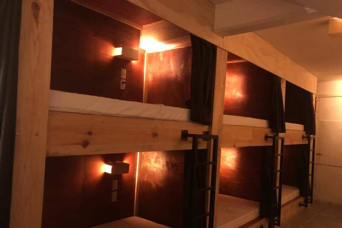 Dormitorio compartido, solo para hombres | Wifi gratis