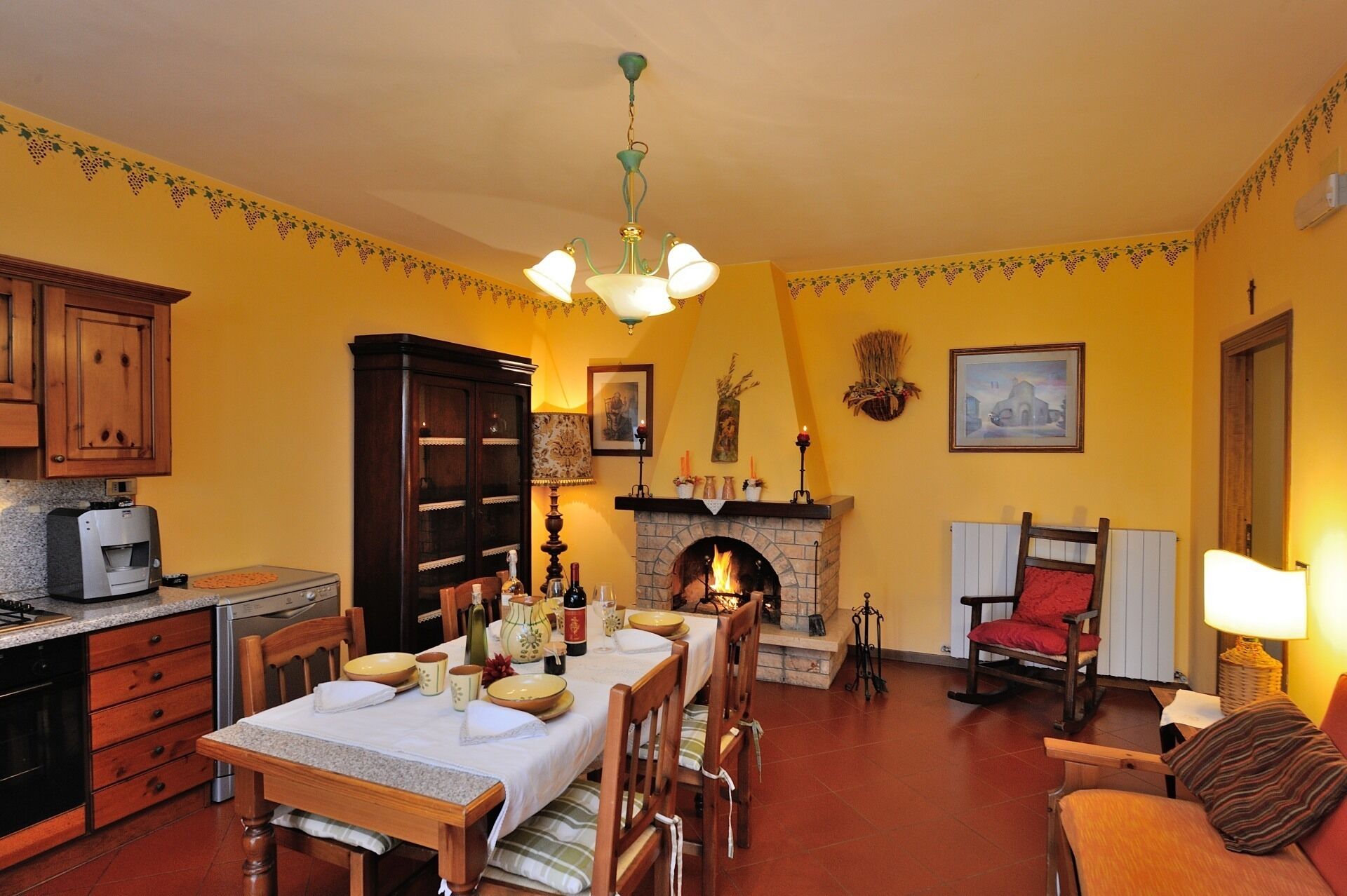 Appartement, 2 slaapkamers | Dineren in de kamer