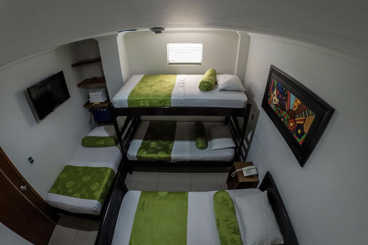 Quadruple Room | Free WiFi